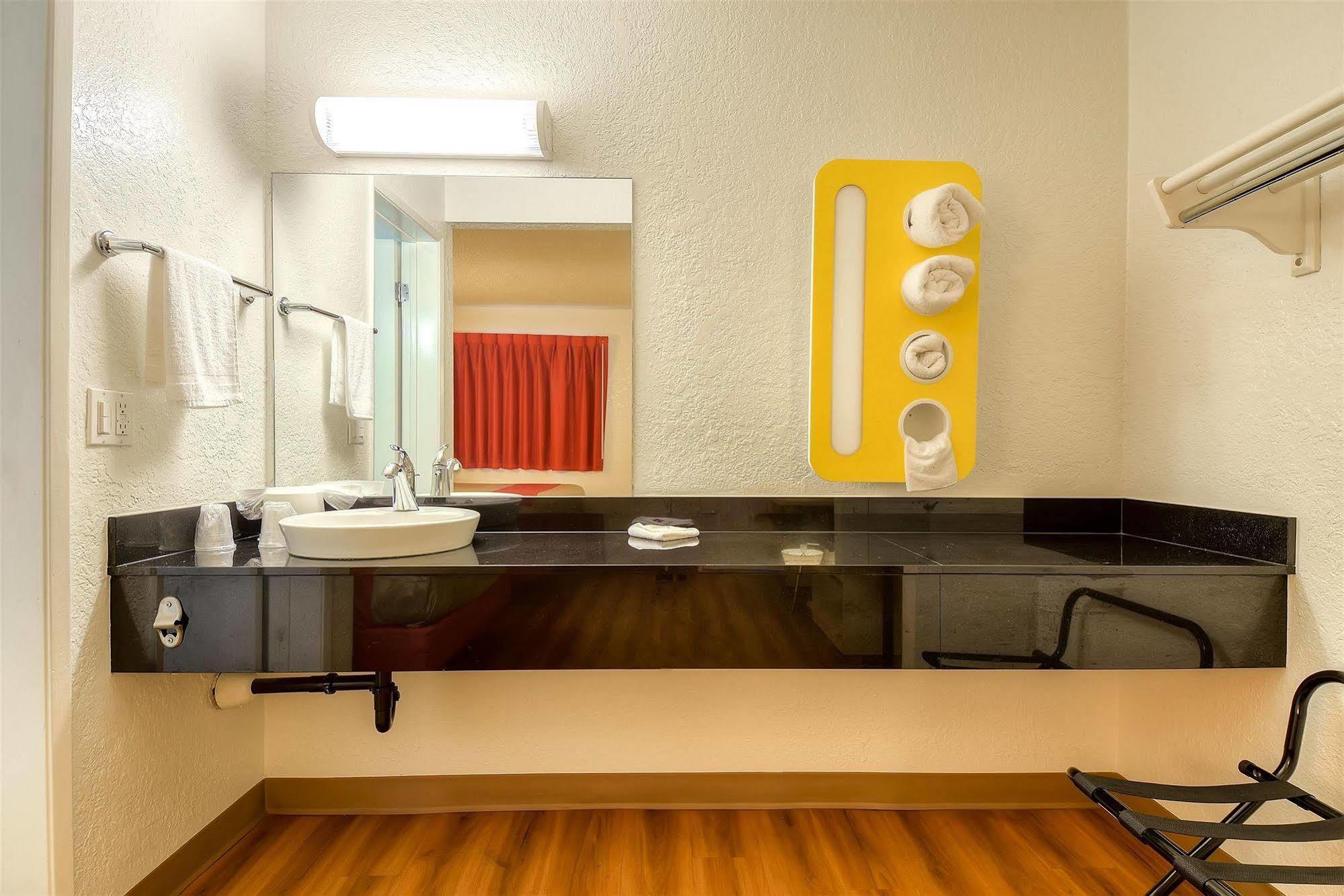 Motel 6-Norwalk, Ca - Los Angeles Esterno foto